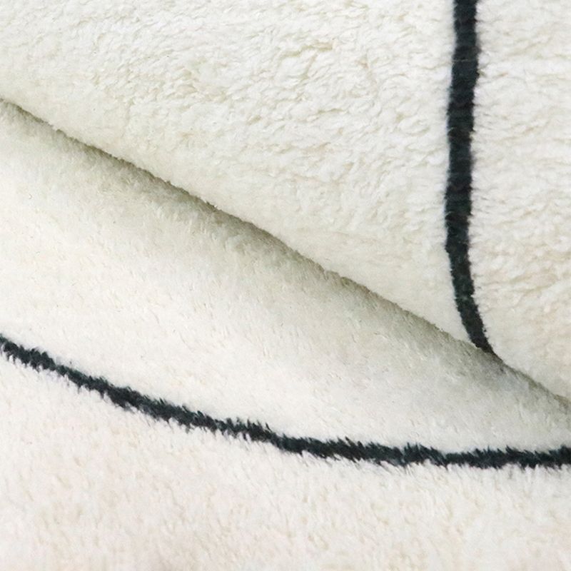Contemporary Area Rug Leisure Novelty Shape Rug Washable Polyester Carpet for Home Decor