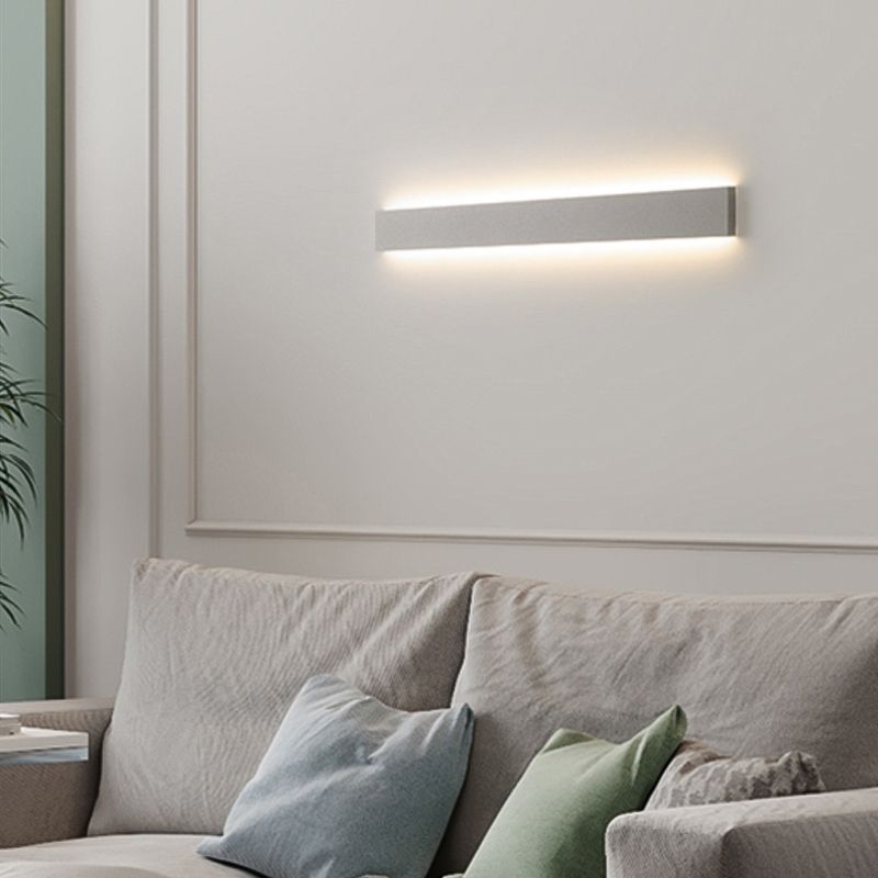 Linear Shade Metal Wall Sconce Modern Style Single Light Wall Mounted Light in White