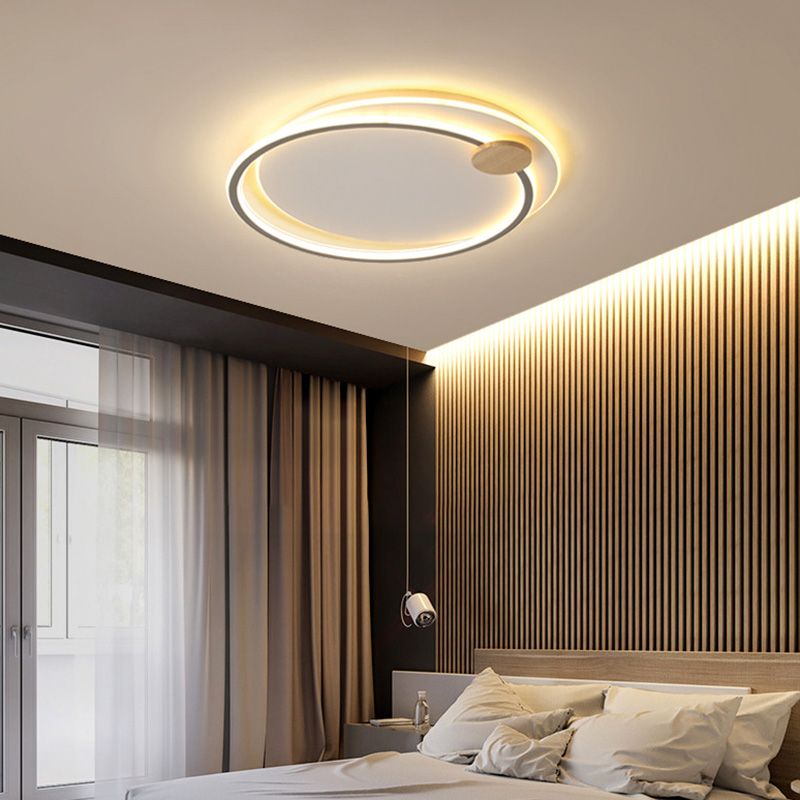 Circle Metal Flush Mount Ceiling Light Fixture Simple LED Close to Ceiling Lighting