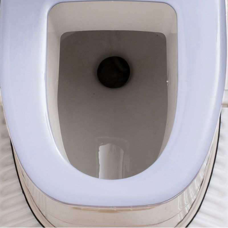 Modern Plastic Toilet Floor Mounted Toilet Bowl with Toilet Seat for Bathroom