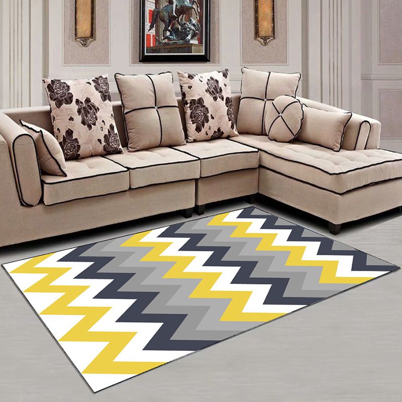 Creative Geometric Pattern Indoor Rug Funky Modern Polyester Carpet Stain Resistant Washable Area Carpet for Living Room