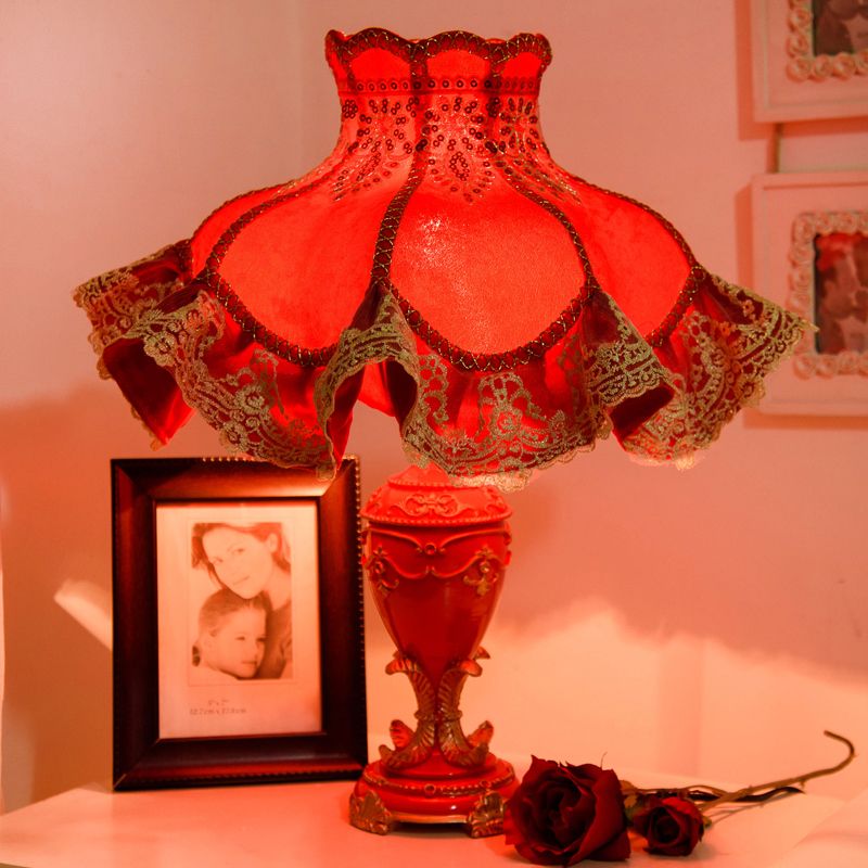 Resin Urn Night Table Light Modern 1 Head Red Nightstand Lighting with Fabric Shade for Bedroom