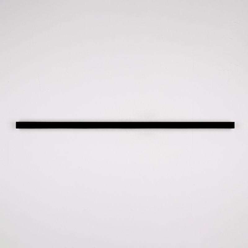 Linear Shape Metal Wall Sconce Modern Style 1- Light Wall Mount Light in Black