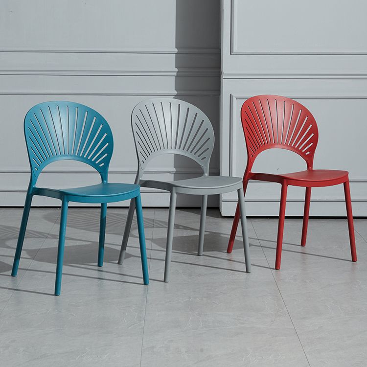 Scandinavian Plastic Armless Dining Chairs Indoor Stackable Side Chairs