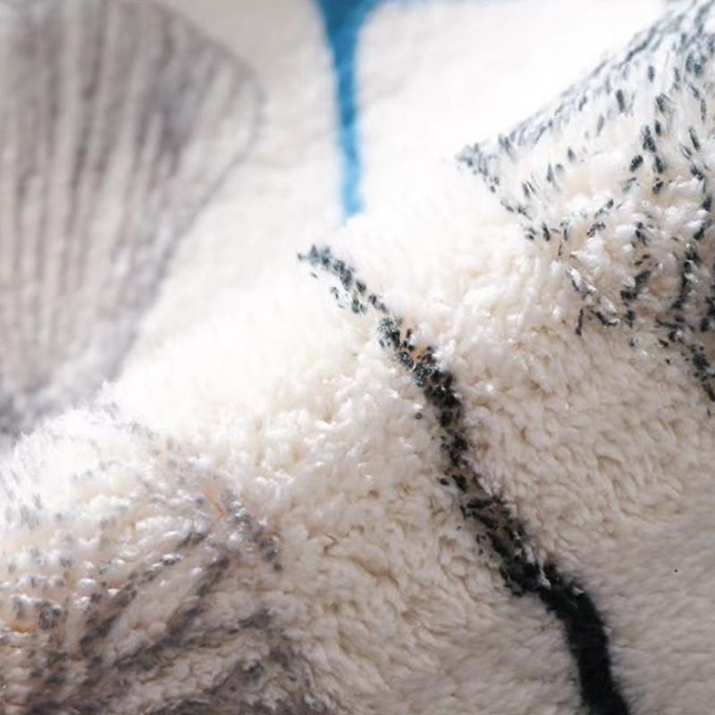 Blue Apricot Leaf Carpet Polyester Minimalist Carpet Washable Carpet Living Room