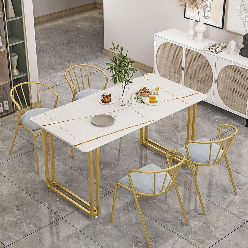 Mesa de comedor de piedra sinterizada Mesa trineo de lujo tradicional con marco dorado