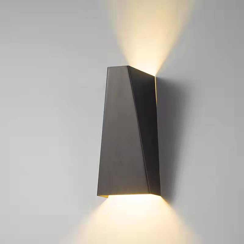 Geometrische Schatten Metallwandbeleuchtung moderner Stil 2 Lichter Wandleuchte Leuchte