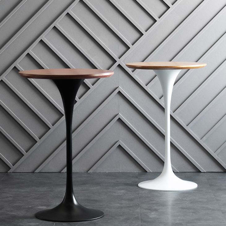 Industrial Metal Bar Table Round Top 41.3"H Pedestal Bistro Table for Cafe and Breakroom