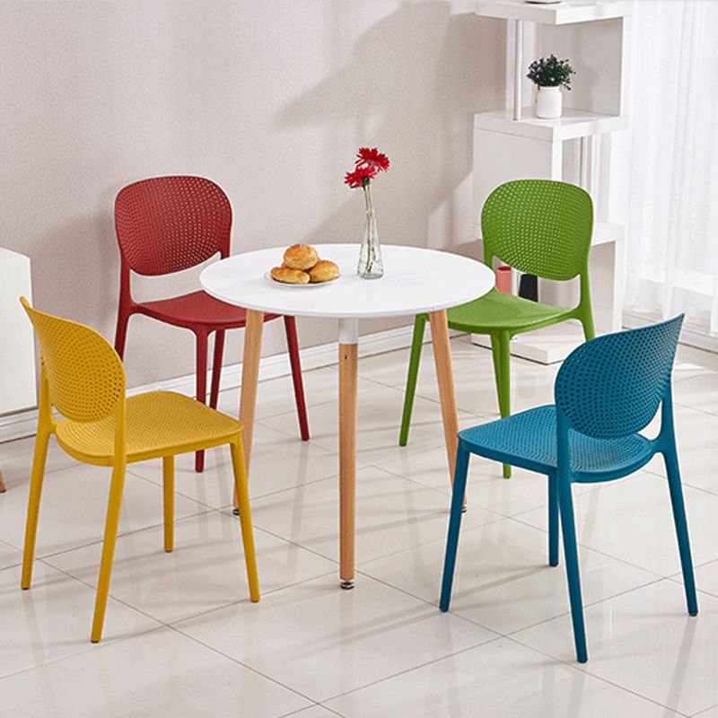 Silla lateral moderna de plástico para interior y exterior, silla lateral de comedor con respaldo abierto para el hogar