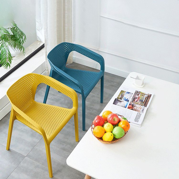 Chaise de salle à manger en plastique de style moderne chaise de salle à manger pour salle à manger