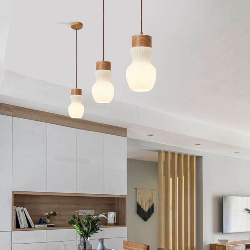Lumières suspendues en verre Style moderne 1 Light suspendu montage de montage avec bois pour salle à manger