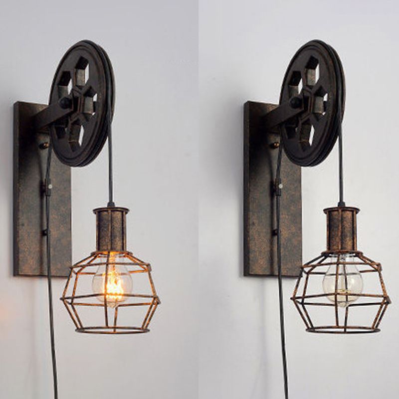 Vintage Industrial Pulley Plug-In Wall Sconce Lights Metallic Wall Sconce Lighting for Restaurant
