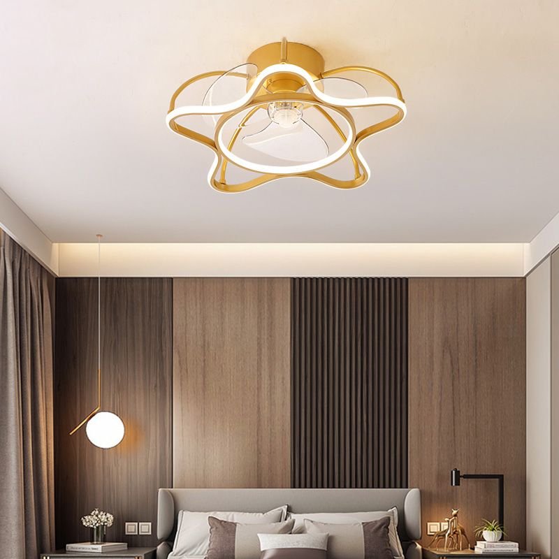 Aluminium Halo Halo Halo-Flush Mount Lighting Minimalismus 3-Blade-LED-Deckenleuterleuchte mit Fernbedienung, 19,5 "breit
