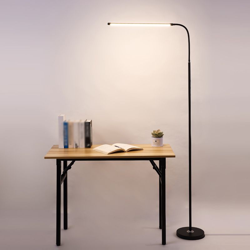 Modern Linear Shape Floor Lamp Metal 1-Light Floor Lamp in Black