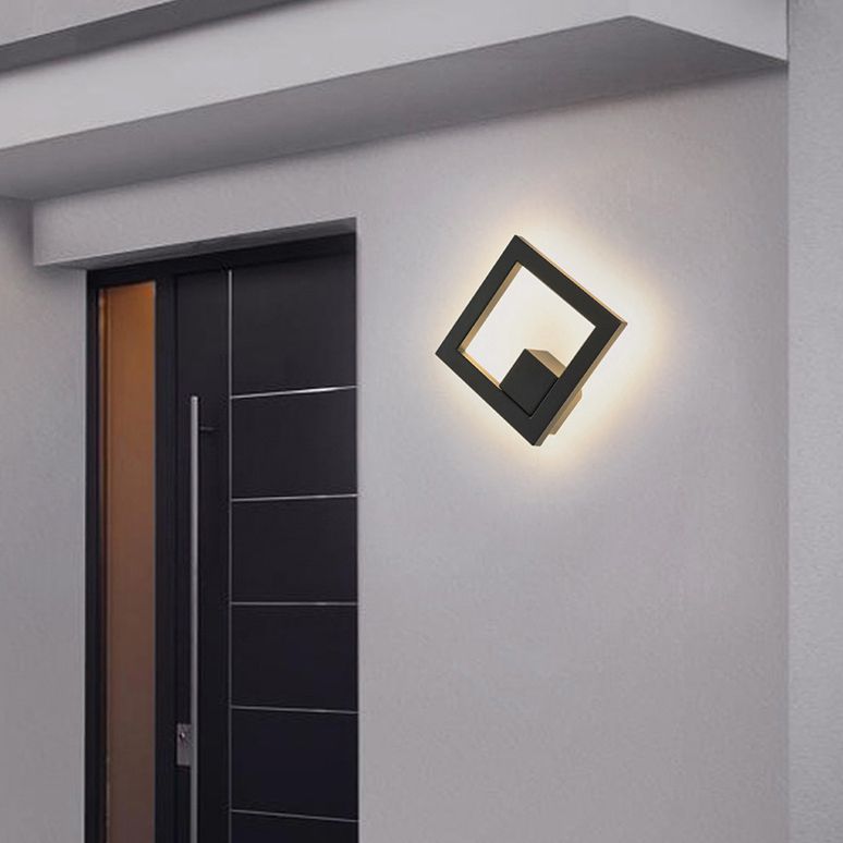 Geometrische Form Metallwandbeleuchtung moderner Stil Einleichter Wandhalterung in Schwarz