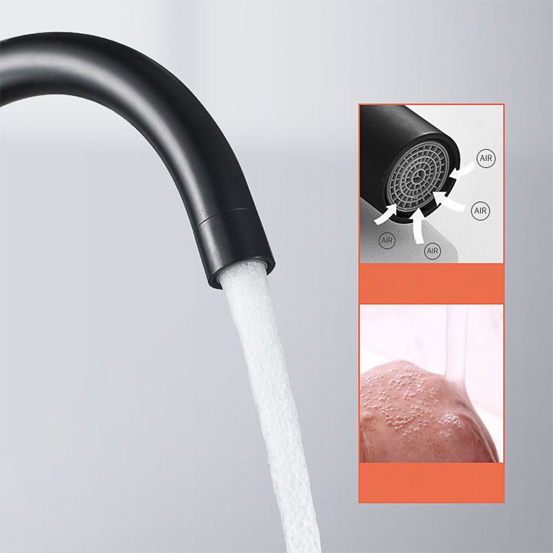 Floor Mounted Metal Freestanding Tub Filler Double Handles Freestanding Bathtub Faucet