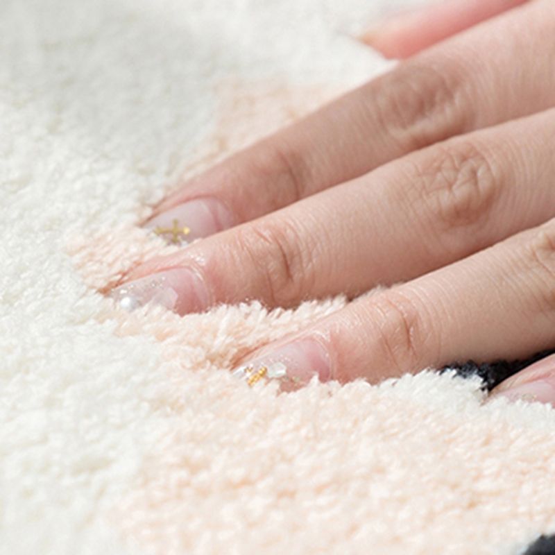 Modern Plaid Pattern Area Carpet Green Polyester Area Rug Non-Slip Backing Rug for Home Decor