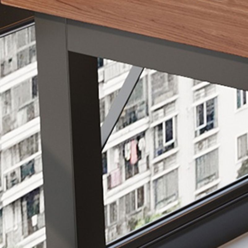 Industrial Indoor Bar Dining Table Metal and Wood Bar Wine Table