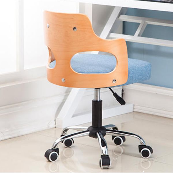 Taburete giratorio moderno y elevable, taburete de bar de acero para salón de belleza con cojín