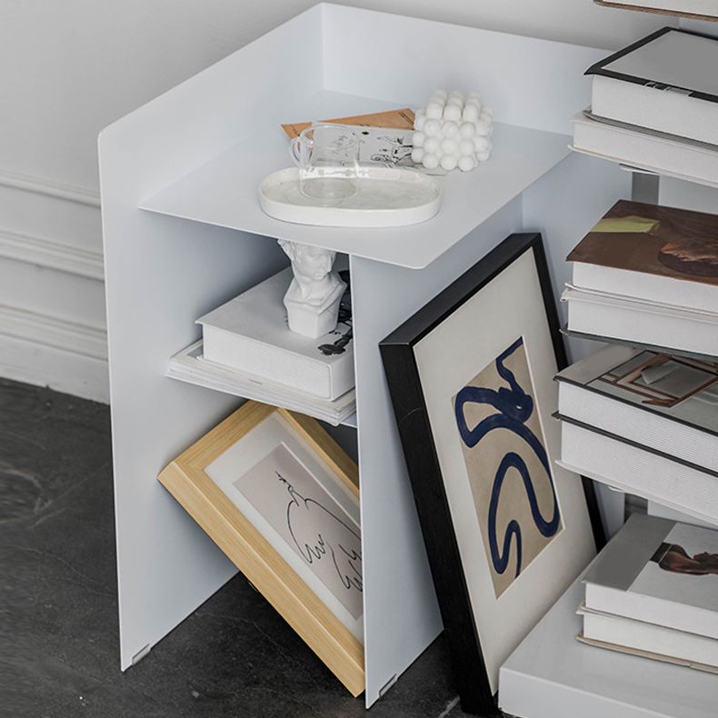 Metal Abstract End Table Mid-Century Corner Table with Shelf