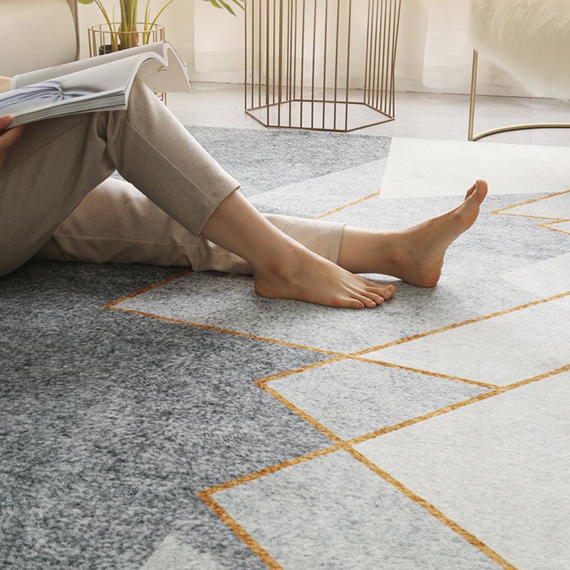 Fancy Gray Tone Indoor Rug Geometry Print Rug Polyester Stain Resistant Living Room Rug