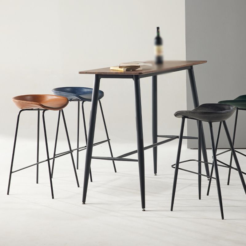 Modern Style Iron Bar Chair with Footrest Low Back Simple Bar Stool