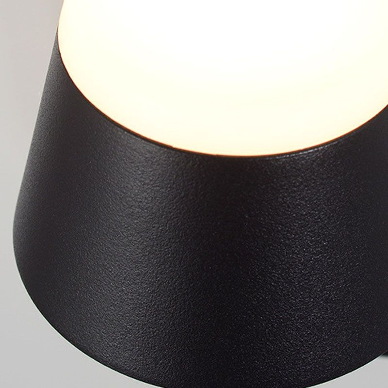 Moderne 1 leichte LED -Wandleuchten Metall Drehwandmontiertes Licht für Bett