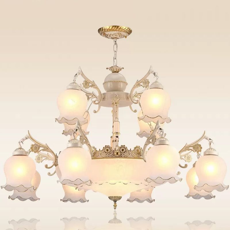 15-head suspensie hanglamp traditionele 2-laags knopvormige melkglas kroonluchter in het wit
