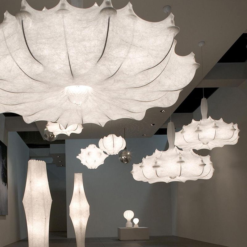 Silk White Pendant Light in Modern Unique Style Wrought Iron Hanging Light for Dining Room