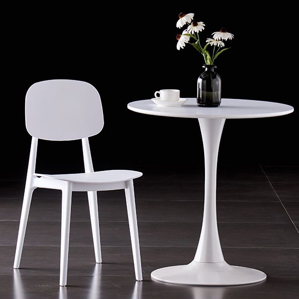 Sillas de comedor escandinavas de plástico sin brazos, silla lateral con respaldo abierto (juego de 4)