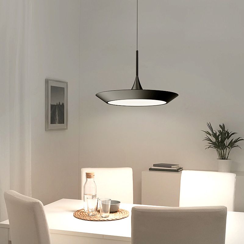 Luminaire suspendu en forme de géométrie Métallièrement le pendentif LED minimaliste pour salle à manger