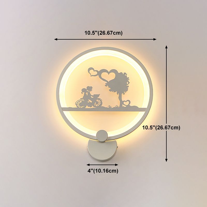Unique Shape Metal Wall Light Modern Style 1-Light Wall Mounted Light Fixture in White
