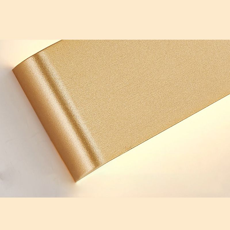 Modern Minimalist Style Rectangular Up and Down LED Wall Sconce Metal Wall Mounted Light Fixture for Bedroom