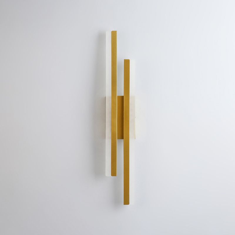 Contemporary Style Metal Wall Light Geometric LED Wall Sconce for Living Room