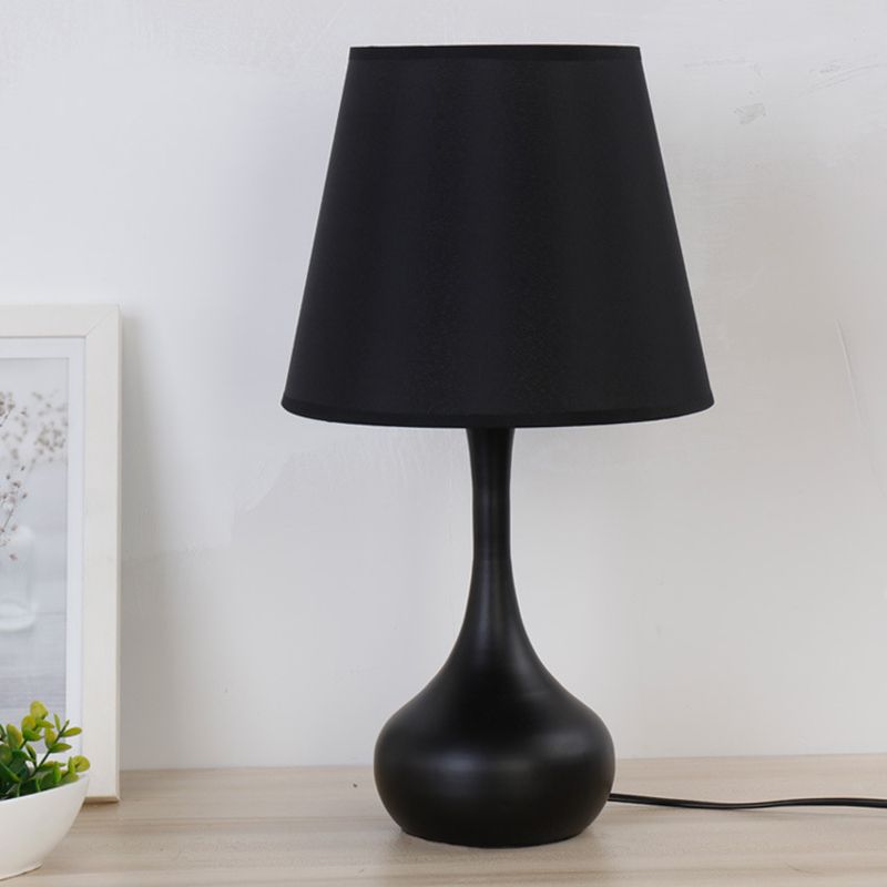 Nordic Empire Shade Night lampe Tissu à la lampe 1-Light Light Light avec cylindre / base de larme en noir / blanc
