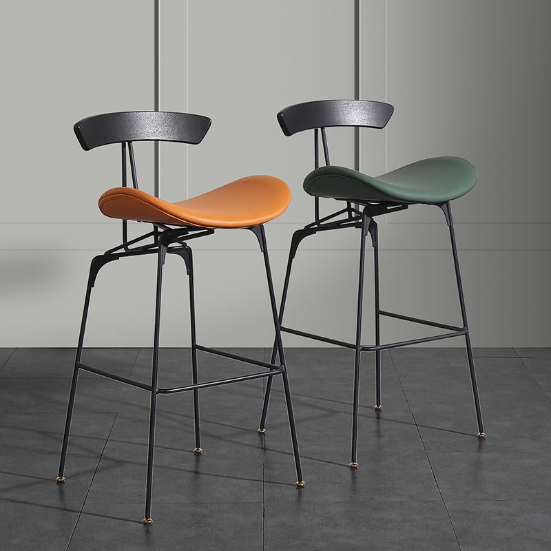 Nordic Iron Simple Barstool Indoor Hoher Hocker mit Nachahmungsleder (2) Set (2)