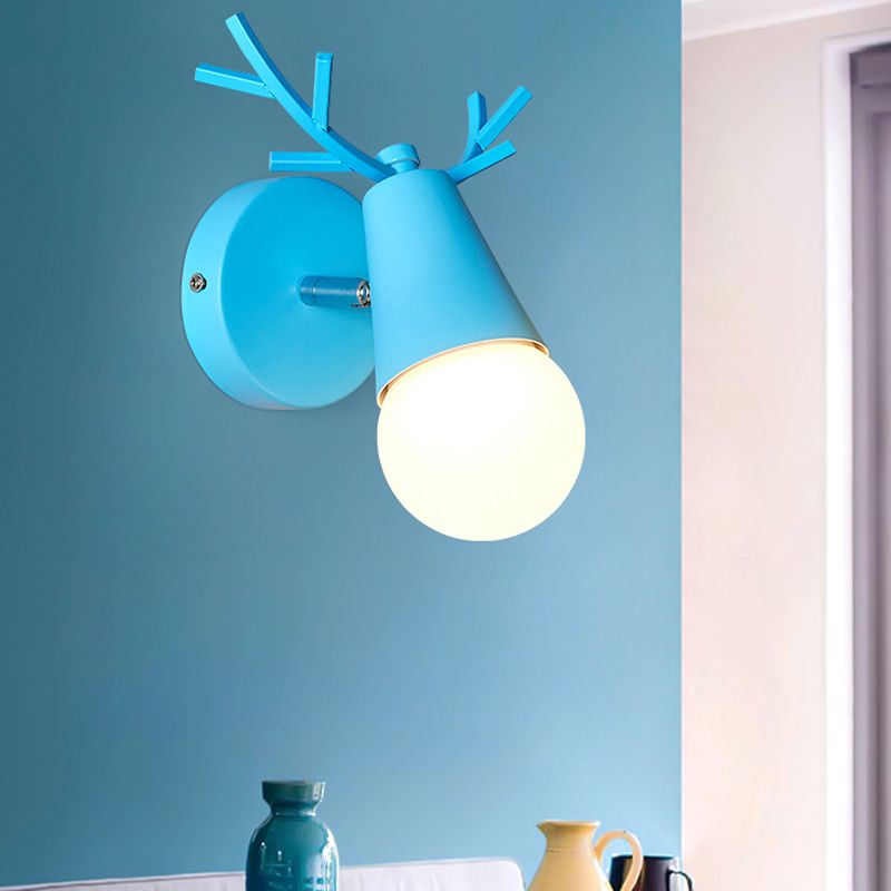 Nordic Metal Wall Light Colorful Single Light Wall Sconce for Living Room