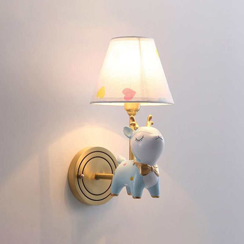 Geometrische wandwandeling Kinderstijl Metalen wandmontage Lichtmontage met stofschaduw