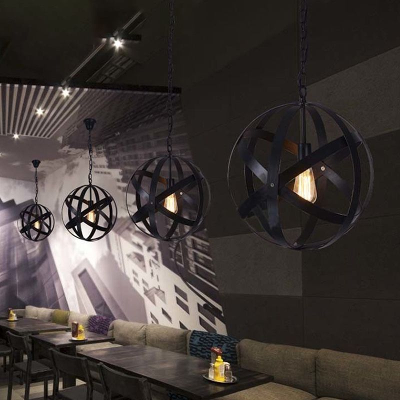 1 leichte kugelhaltige hängende Decke Leicht Industrial Black Metallic Anhängerlampe mit Drahtschutz für Wohnzimmer