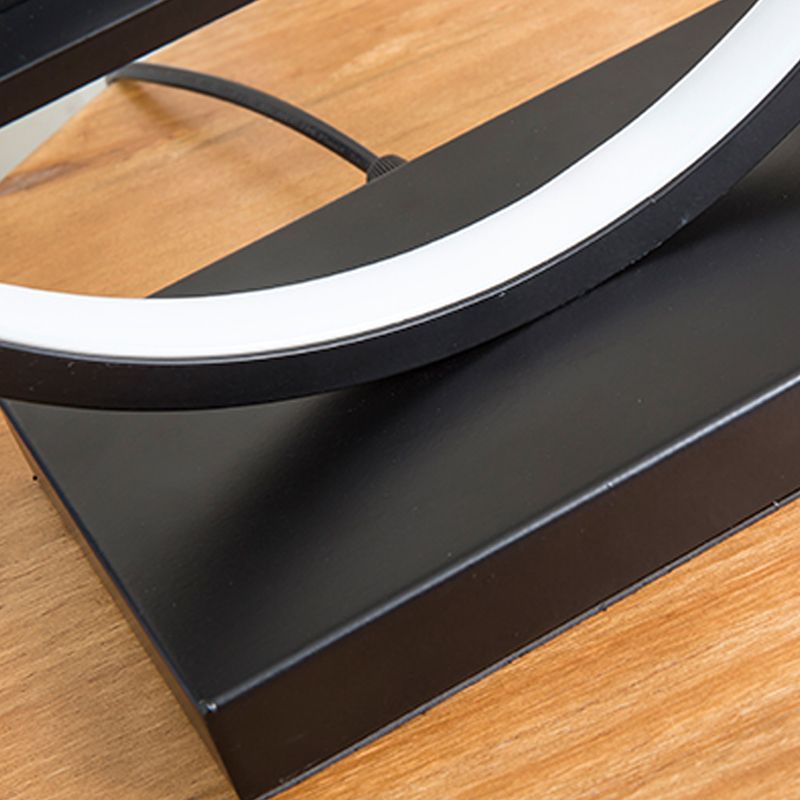 Modern Metal Table Lamp 1-Light LED Desk Lamp for Living Room