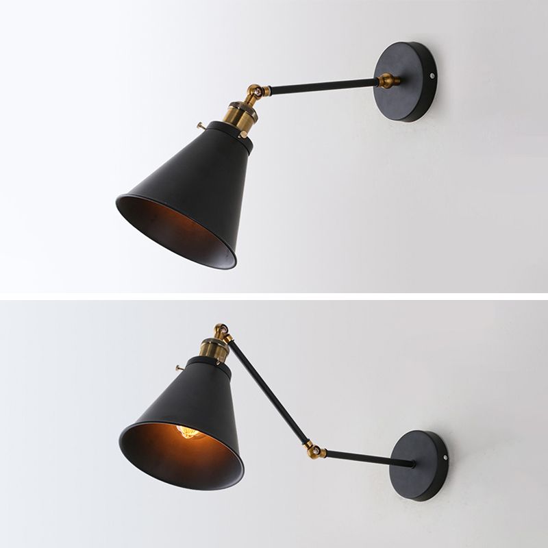 Amplia de pared extensible en negro en el estilo industrial de la pared de hierro forjado de estilo vintage para el lugar comercial