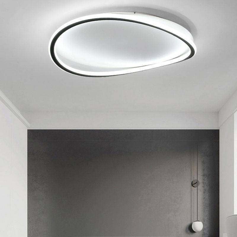 Modern Circle Ceiling Light Aluminum LED Flush Mount Light for Living Room