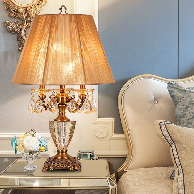 BEIGE 3 LUMILES TABLE Traditionalism Crystal Fusered Drum Drum Night Light pour chambre