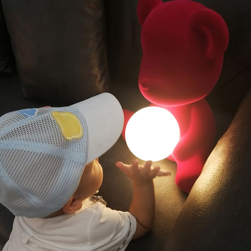 Lámpara de mesa de oso de macarrones 1 luces de escritorio con sombra de vidrio para dormitorio