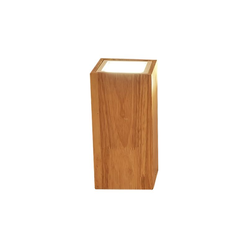 Round/Square Mini Corridor Ceiling Lamp Wooden 4"/6"/8" H LED Nordic Flush Mount Lighting in Beige
