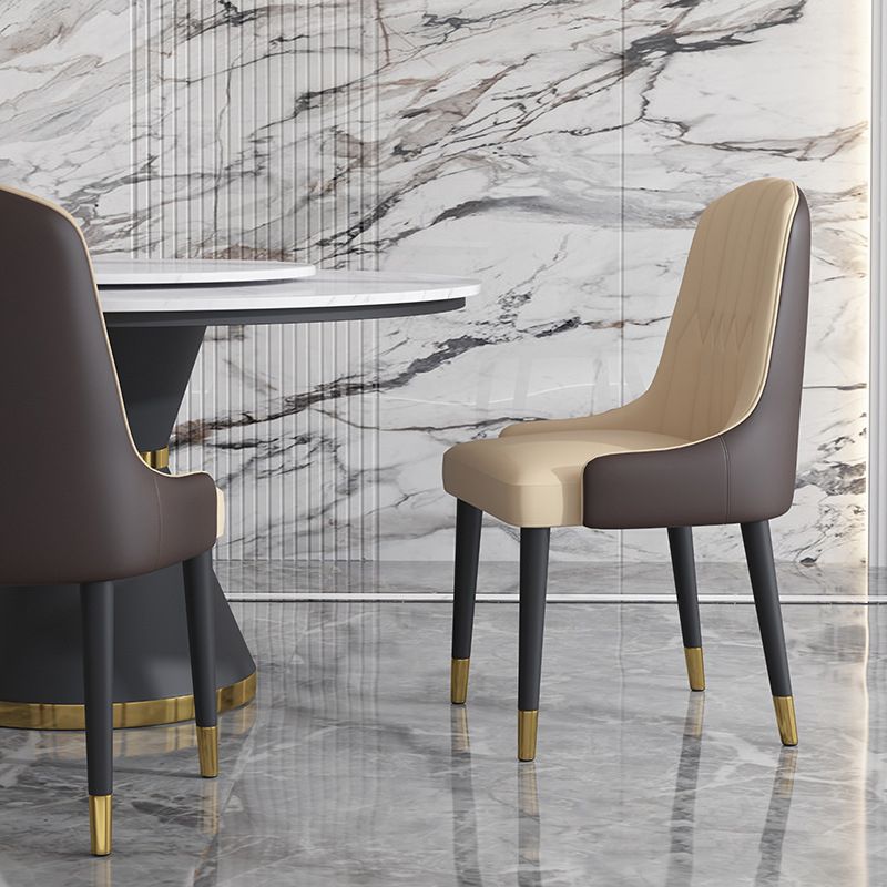 Chaises de salle à manger en cuir de style scandinave