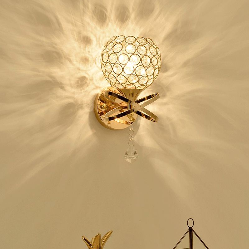 Light montata in oro minimalista in stile muro di fulmine a muro di cristallo