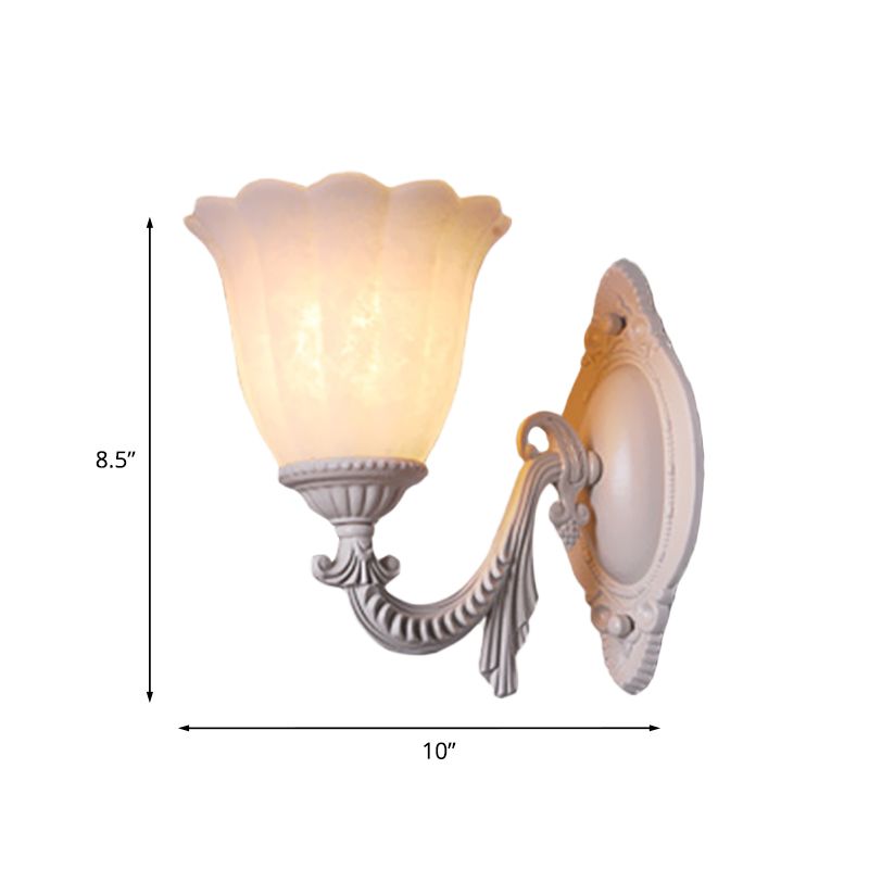 Flower White Glass Sconce Light Vintage 1/2-Bulb Sogrofende Illuminazione a parete con braccio curvo