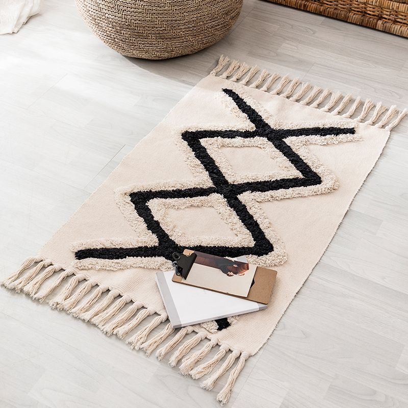 Western Geometric Print Rug Multicolored Jute Area Carpet Pet Friendly Stain-Resistant Indoor Rug with Tassel for Room