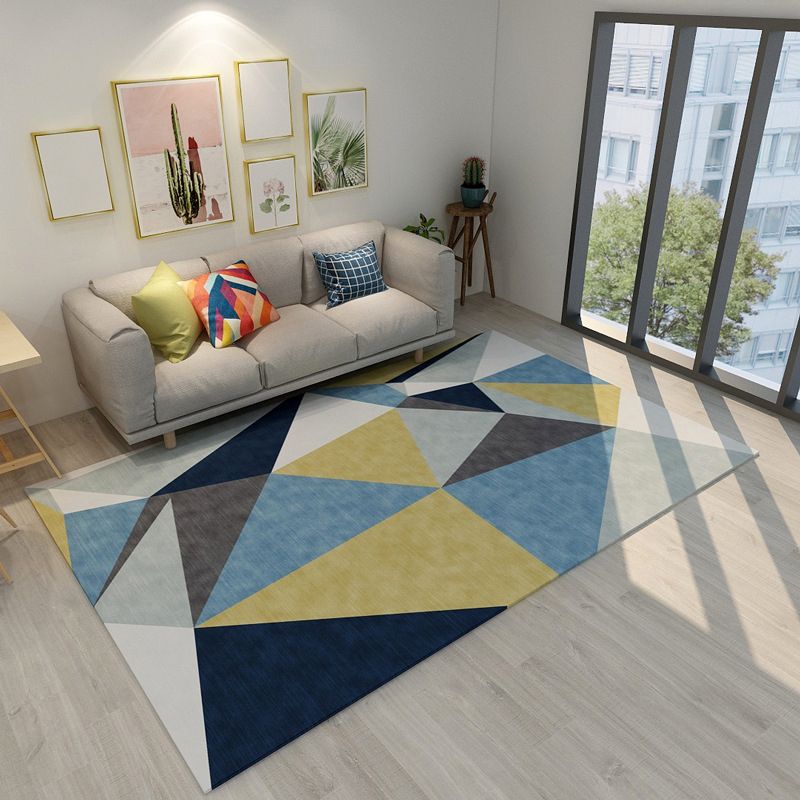 Fancy Indoor Rug Classic Geometric Pattern Rug Living Room Polyster Carpet with Non-Slip Backing